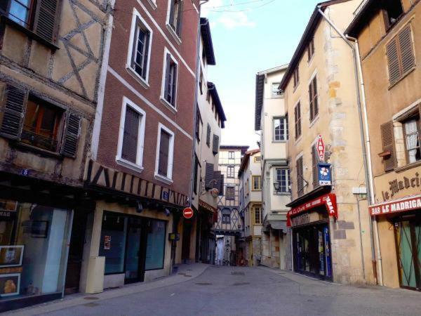 Le Medieval 梯也尔 外观 照片