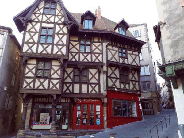 Le Medieval 梯也尔 外观 照片